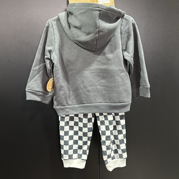 Lila & Jack 3pc. set Hoodie Sweatshirt,stretch checkered leggings,sunglasses - Picture 3 of 6